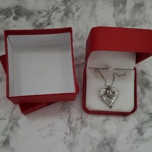 Elegant Silver Heart Pendant Necklace